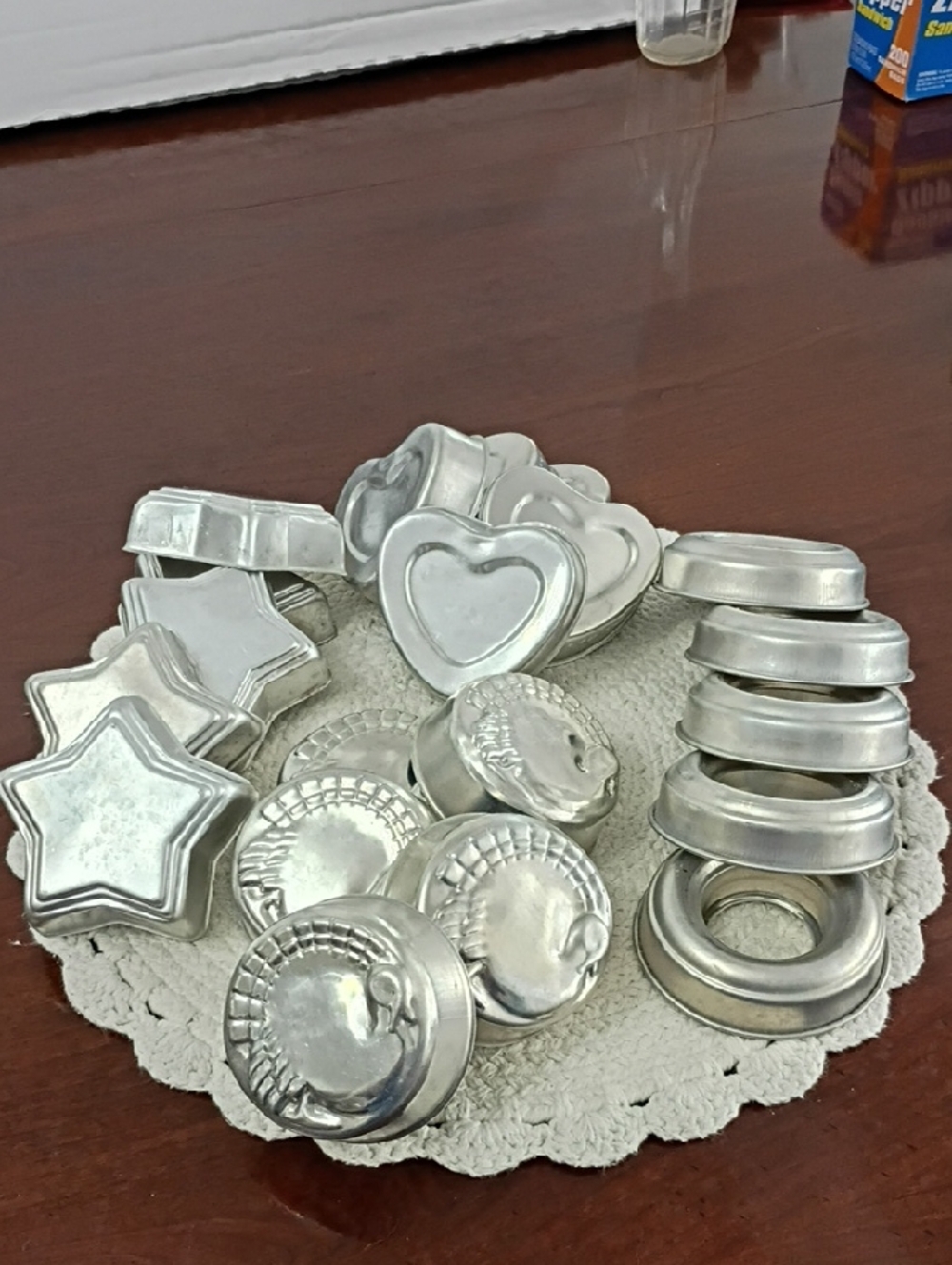 Vintage Silver Metal Mini Bakeware Assortment